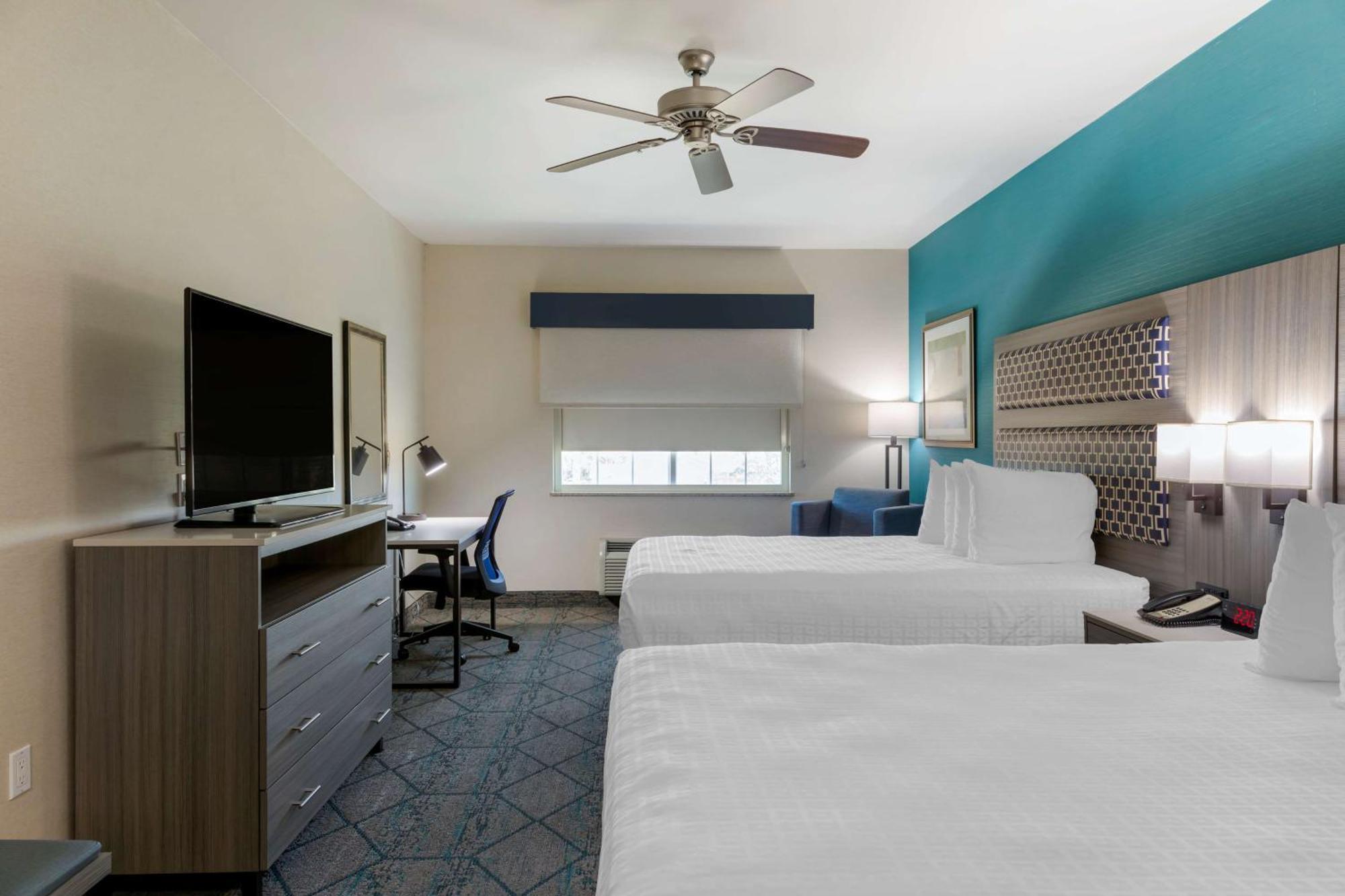 Best Western Plus Wasco Inn & Suites Exterior foto