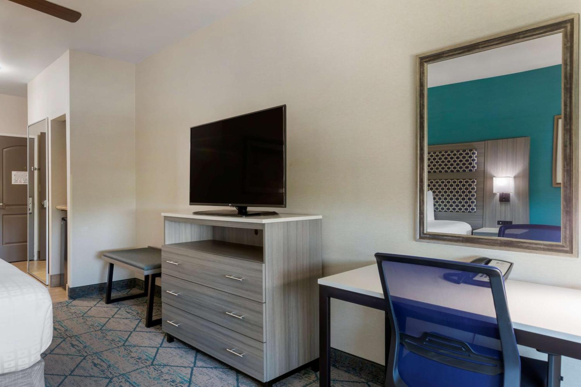 Best Western Plus Wasco Inn & Suites Exterior foto