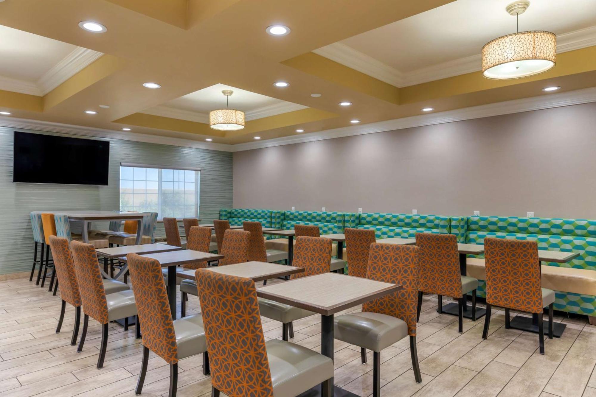 Best Western Plus Wasco Inn & Suites Exterior foto